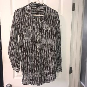 Long sleeve lightweight shirt